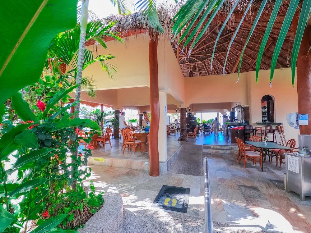 Tropicana Hotel Πουέρτο Βαγιάρτα Εξωτερικό φωτογραφία